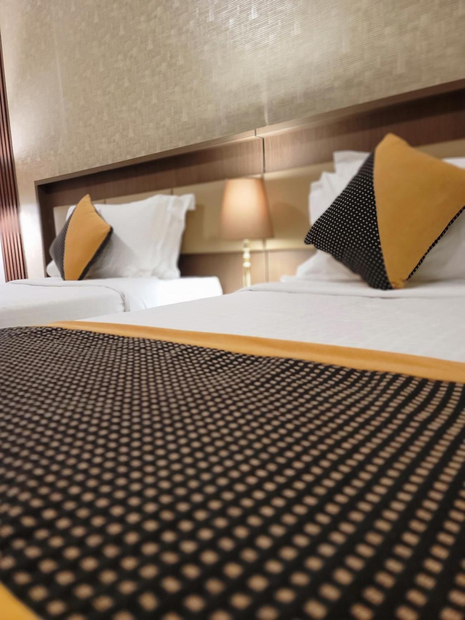 Qasr Al Ansar Golden Tulip Hotel Медина Экстерьер фото