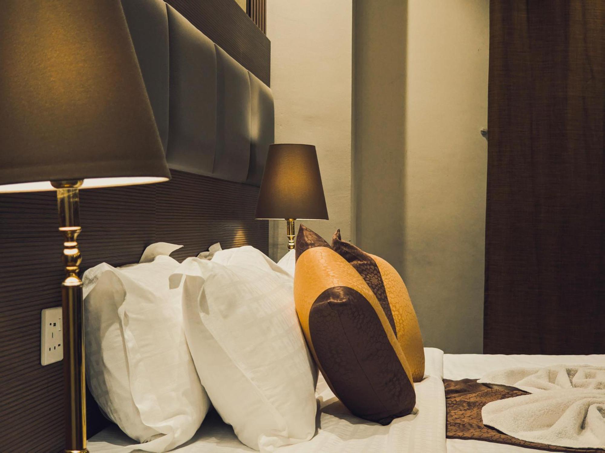 Qasr Al Ansar Golden Tulip Hotel Медина Экстерьер фото
