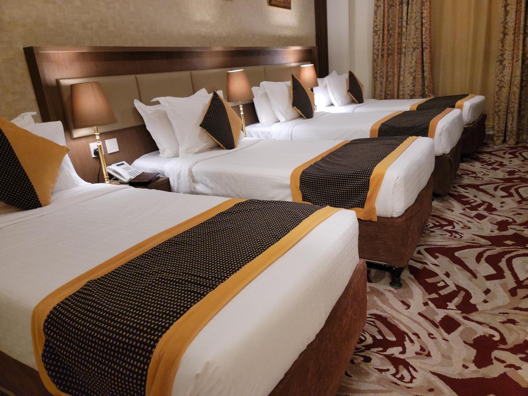 Qasr Al Ansar Golden Tulip Hotel Медина Экстерьер фото