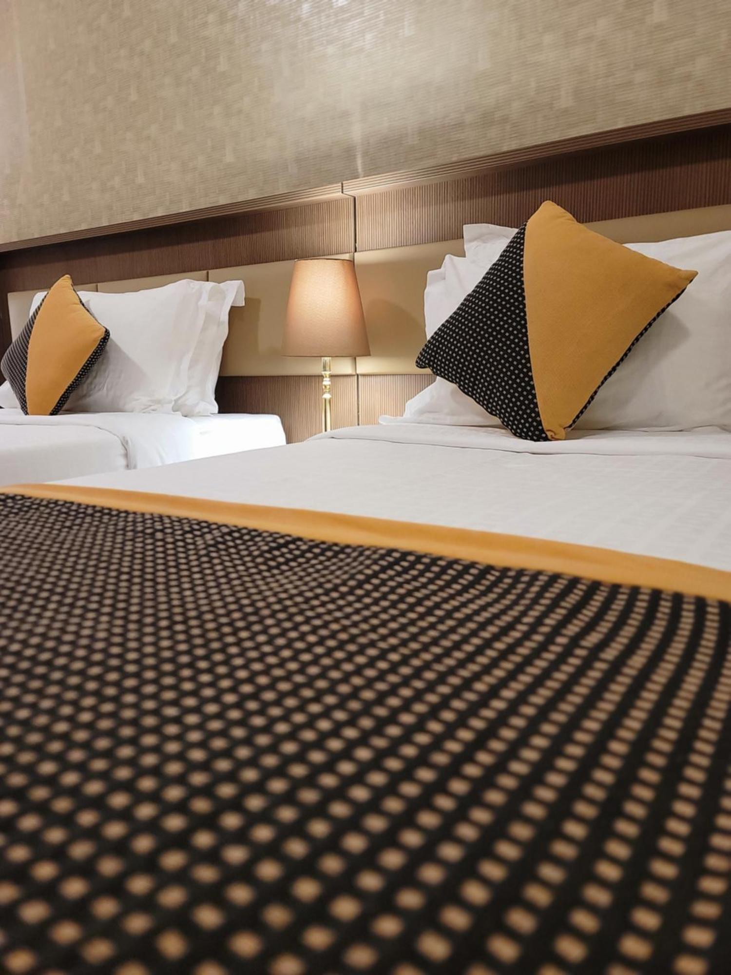 Qasr Al Ansar Golden Tulip Hotel Медина Экстерьер фото